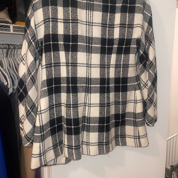 Amazing vintage skirt suit with detailed buttons - Picture 2 of 7